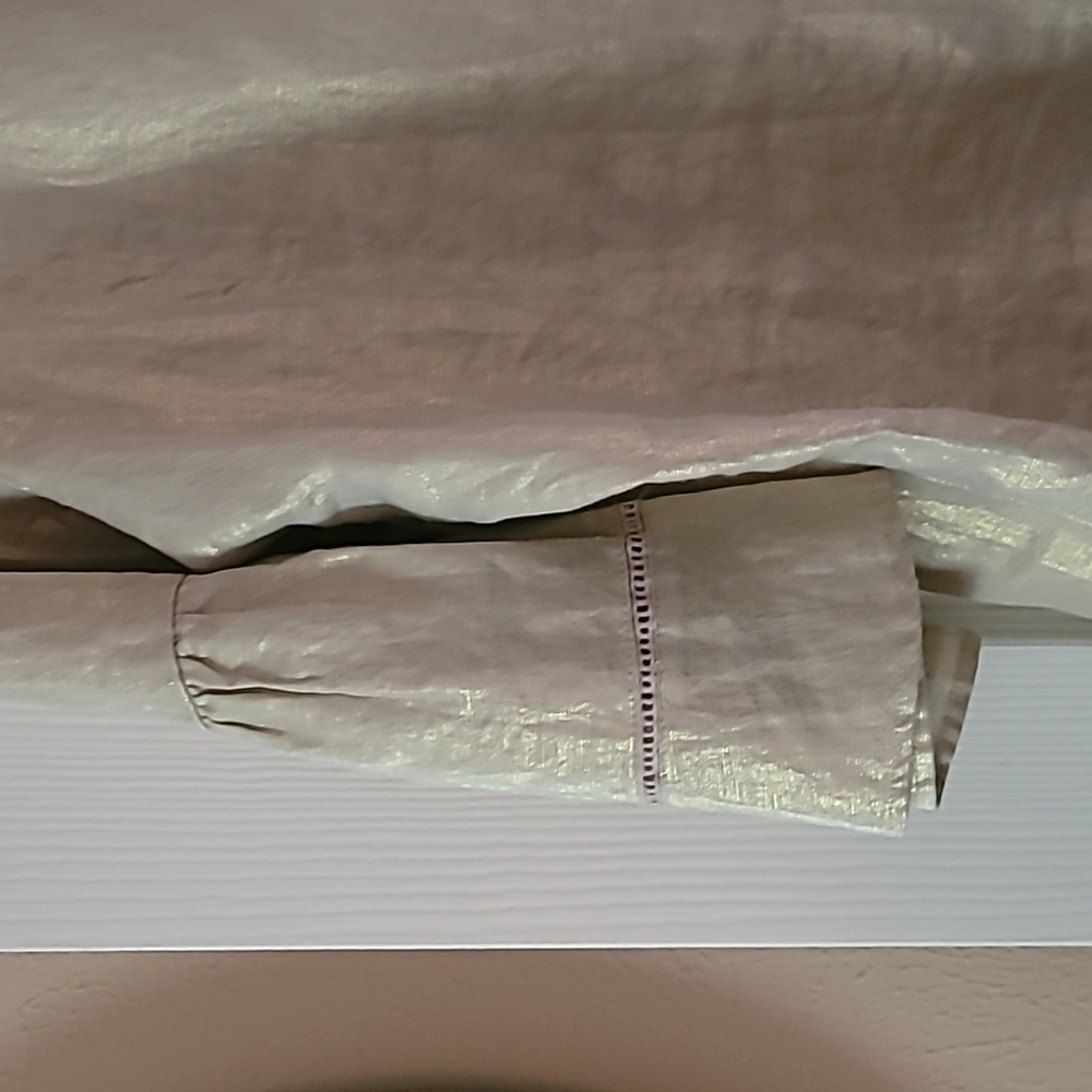 Blouse - Picture 2 of 4